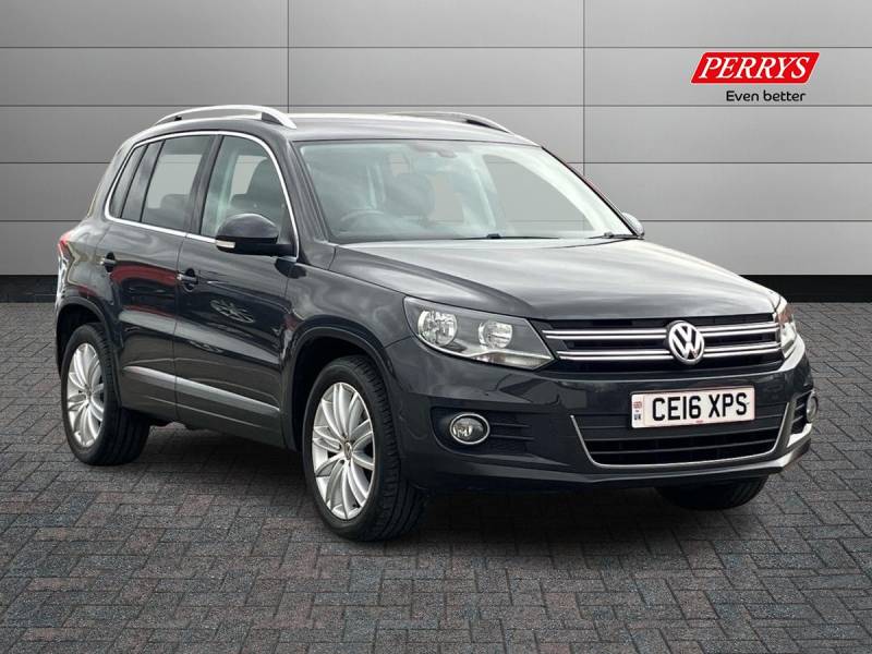 VOLKSWAGEN TIGUAN 2016 (16)