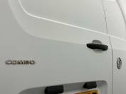 VAUXHALL COMBO CARGO 2021 (70)