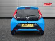 TOYOTA AYGO 2018 (68)