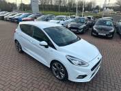 FORD FIESTA 2021 (21)