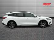 FORD FOCUS 2024 (24)