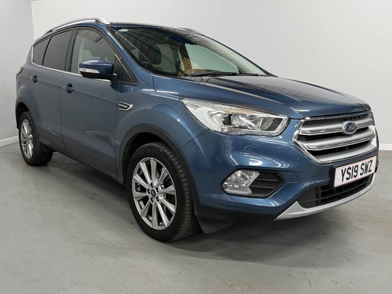 FORD KUGA 2019 (19)