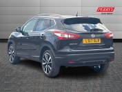 NISSAN QASHQAI 2017 (17)