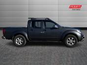 NISSAN NAVARA 2015 (15)