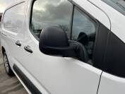 VAUXHALL COMBO CARGO 2020 (70)