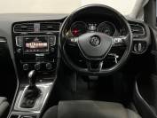 VOLKSWAGEN GOLF 2016 (16)