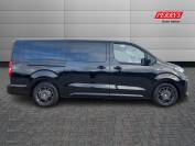 VAUXHALL VIVARO-LIFE 2024 (74)