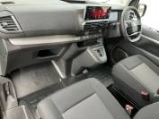 VAUXHALL VIVARO-LIFE 2024 (74)