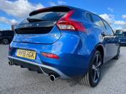 VOLVO V40 2018 (18)