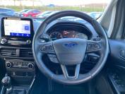 FORD ECOSPORT 2022 (72)