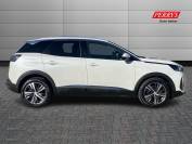 PEUGEOT 3008 2021 (21)