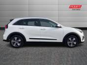 KIA NIRO 2022 (71)