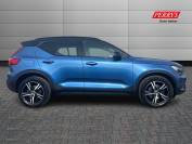 VOLVO XC40 2020 