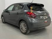 PEUGEOT 208 2017 