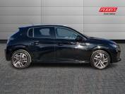 PEUGEOT 208 2019 (72)