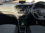 HYUNDAI I20 2016 (16)