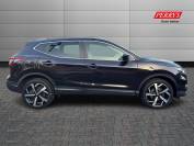 NISSAN QASHQAI 2018 (68)