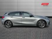 BMW 1 SERIES 2022 (71)