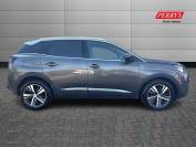 PEUGEOT 3008 2018 (18)