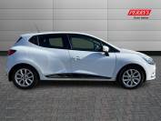 RENAULT CLIO 2017 (67)