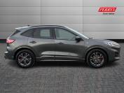 FORD KUGA 2022 (22)