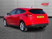 FORD FOCUS 2017 (17)