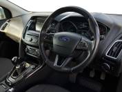 FORD FOCUS 2016 (16)