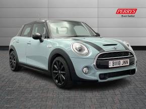 MINI HATCHBACK 2018 (18) at Perrys Alfreton