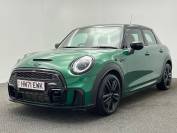 MINI HATCHBACK 2021 (71)