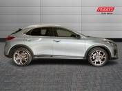 KIA XCEED 2020 (70)