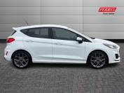 FORD FIESTA 2022 (22)