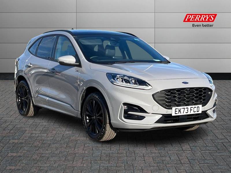 FORD KUGA 2023 (73)