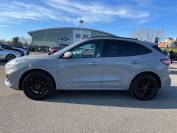 FORD KUGA 2023 (73)