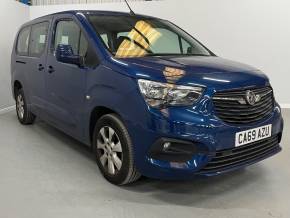 VAUXHALL COMBO-LIFE 2019  at Perrys Alfreton