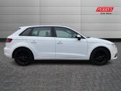 AUDI A3 2016 (16)