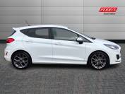 FORD FIESTA 2022 (72)