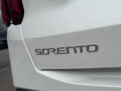 KIA SORENTO 2024 (74)