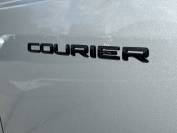 FORD TRANSIT COURIER 2024 (24)