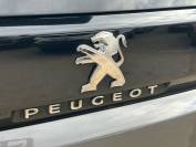 PEUGEOT 5008 2019 (69)