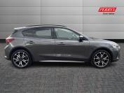 FORD FOCUS 2023 (23)