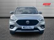 MG ZS 2022 (71)