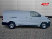 VAUXHALL VIVARO 2025 (74)