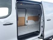 VAUXHALL VIVARO 2025 (74)