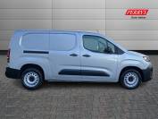 CITROEN BERLINGO 2025 (74)