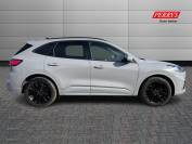 FORD KUGA 2023 (73)