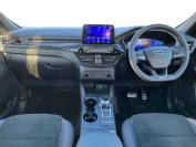 FORD KUGA 2023 (73)