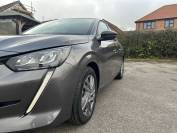 PEUGEOT 208 2022 (22)