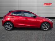 MAZDA 2 2016 (16)