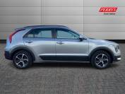 KIA NIRO 2022 (72)