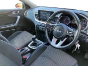 KIA XCEED 2022 (22)